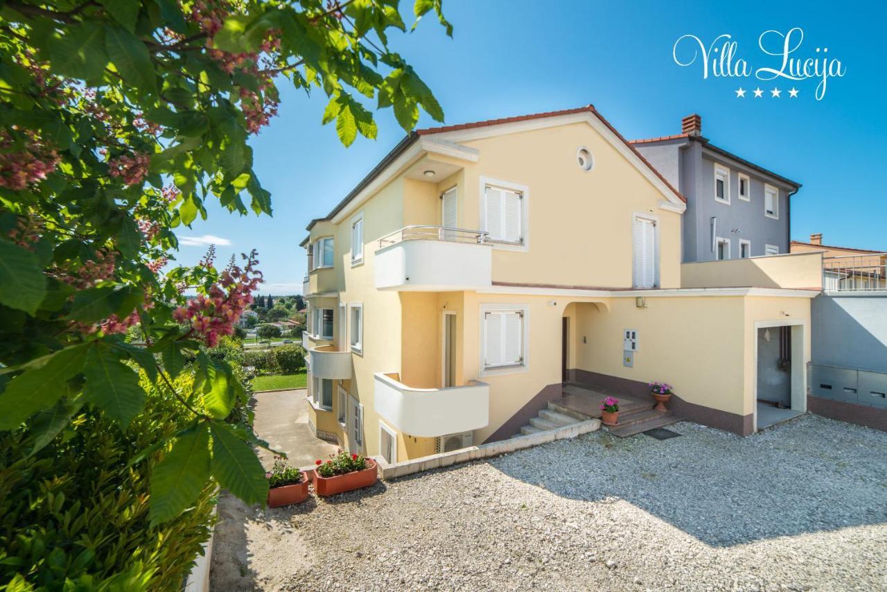 Villa Lucija Pula Bagian luar foto